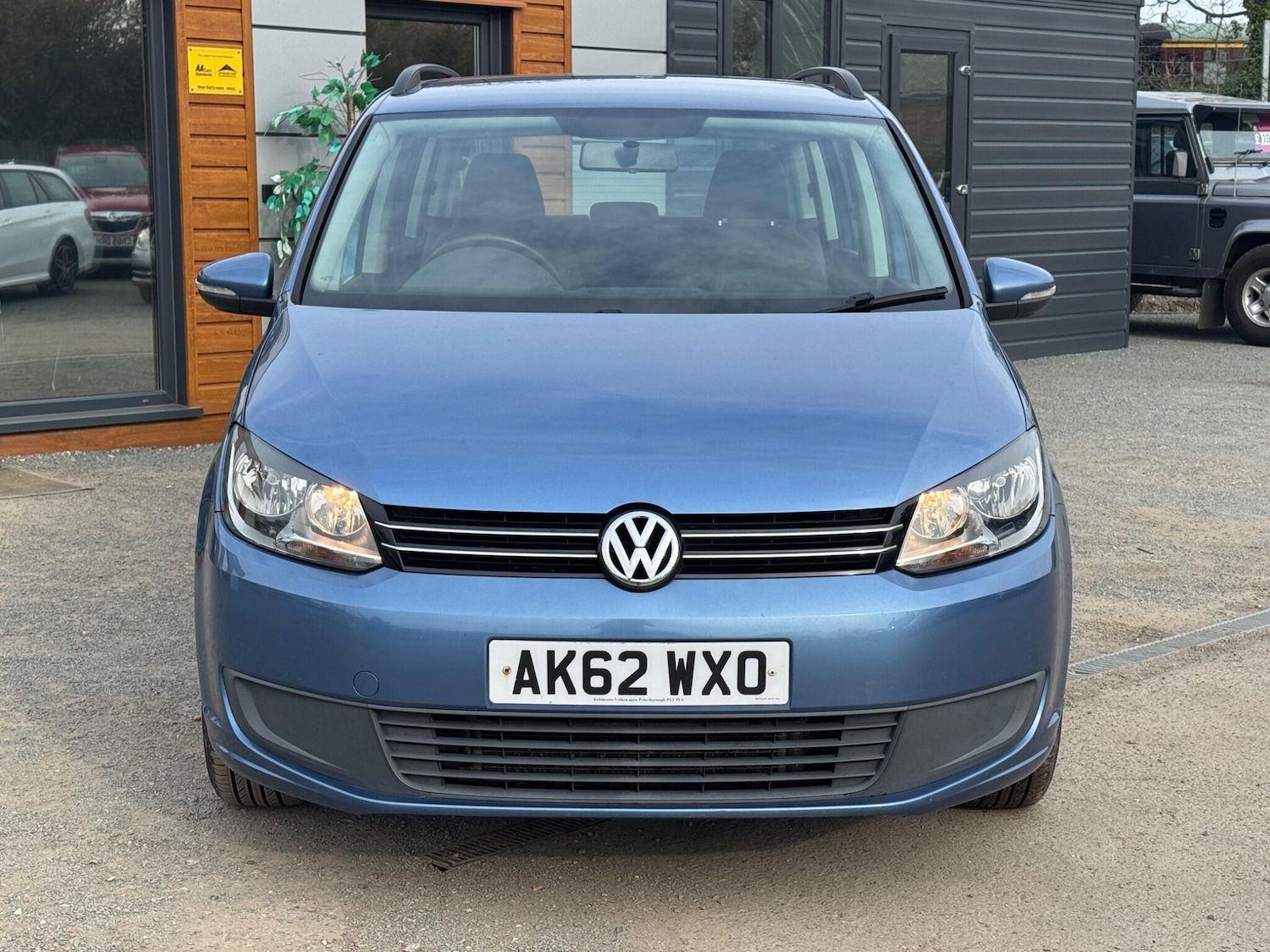 Used Volkswagen Touran 2012 for sale - 77994137: Photo 8