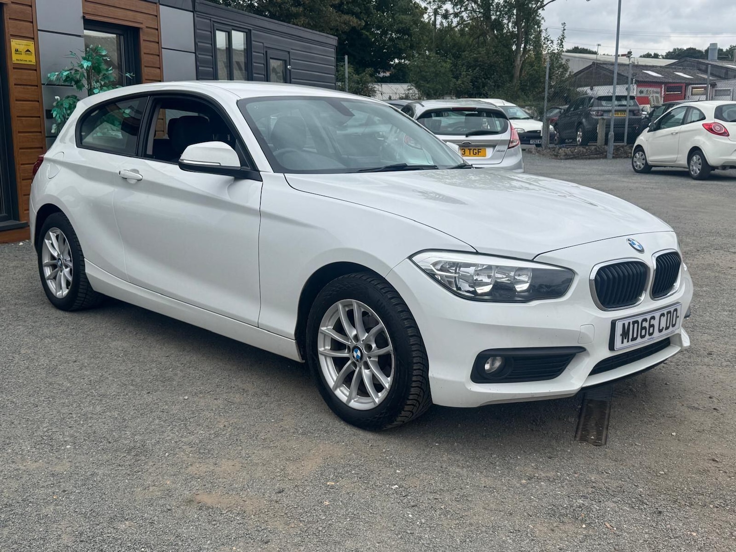 Used BMW 1 Series 2016 for sale - 76031680: Photo 2