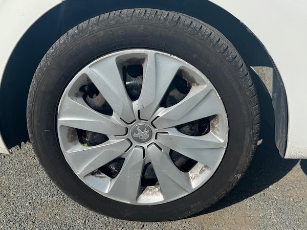 Used Peugeot 108 2018 for sale - 76151907: Photo 23
