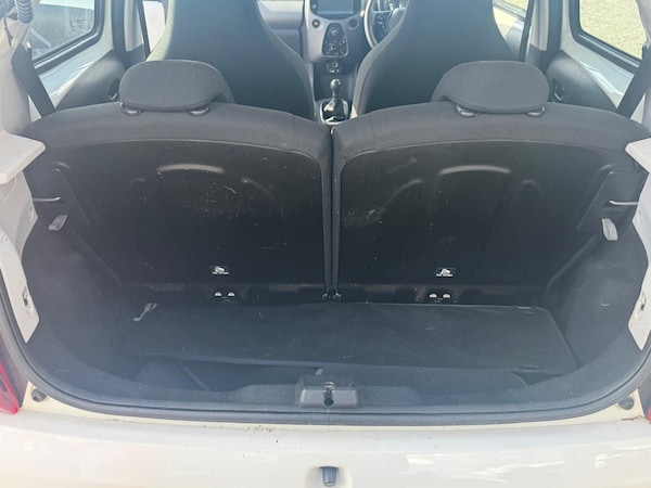 Used Peugeot 108 2018 for sale - 76151907: Photo 28