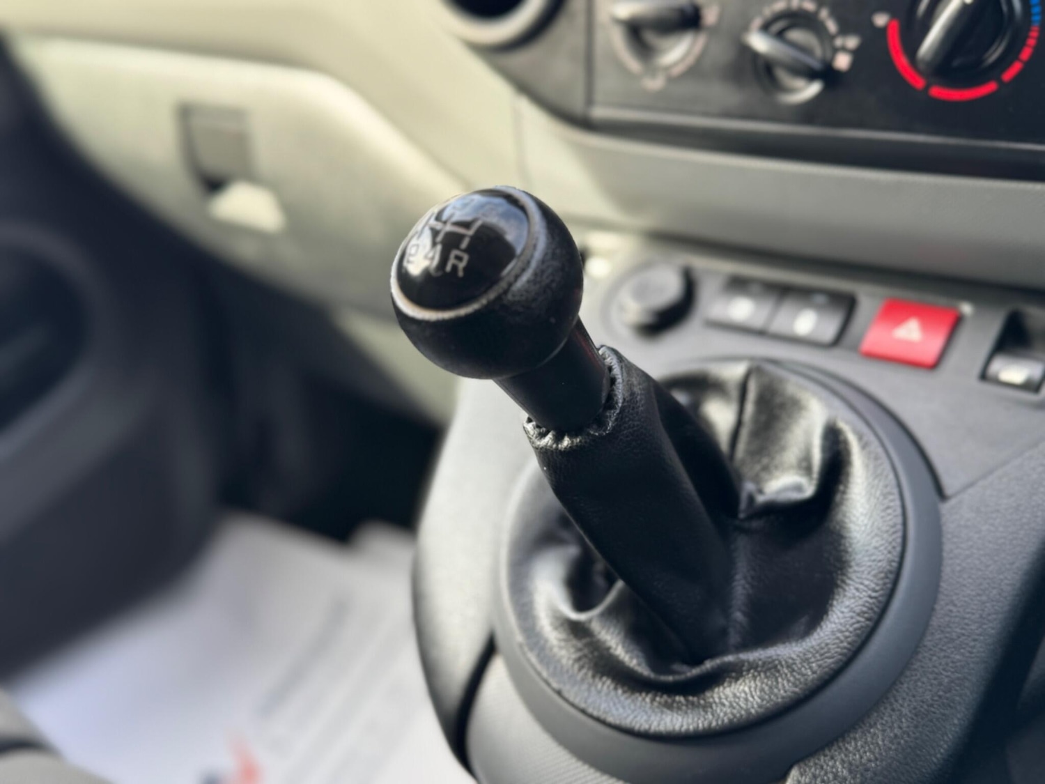 Used Peugeot Partner 2017 for sale - 78184581: Photo 16