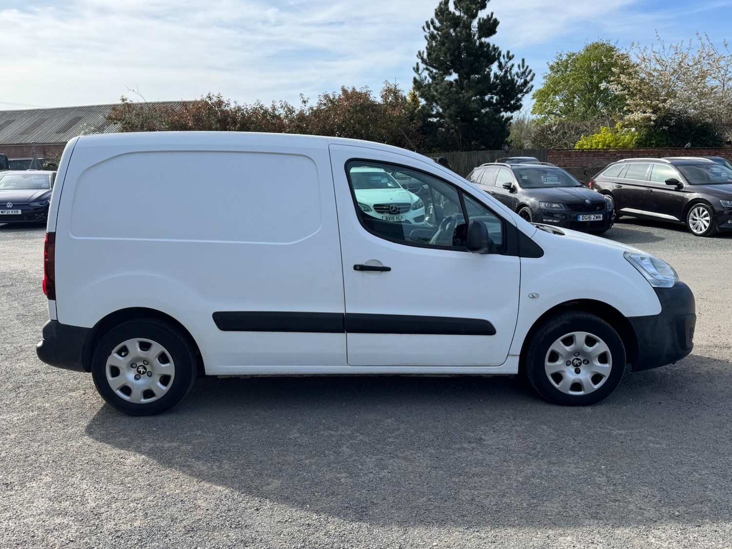 Used Peugeot Partner 2017 for sale - 78184581: Photo 6