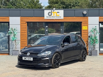 Used Volkswagen Golf 2017 for sale - 79157980: Photo