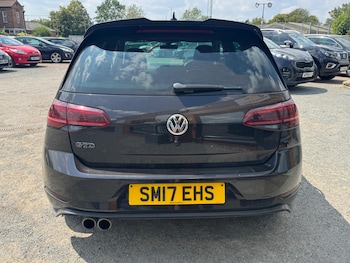 Used Volkswagen Golf 2017 for sale - 79157980: Photo