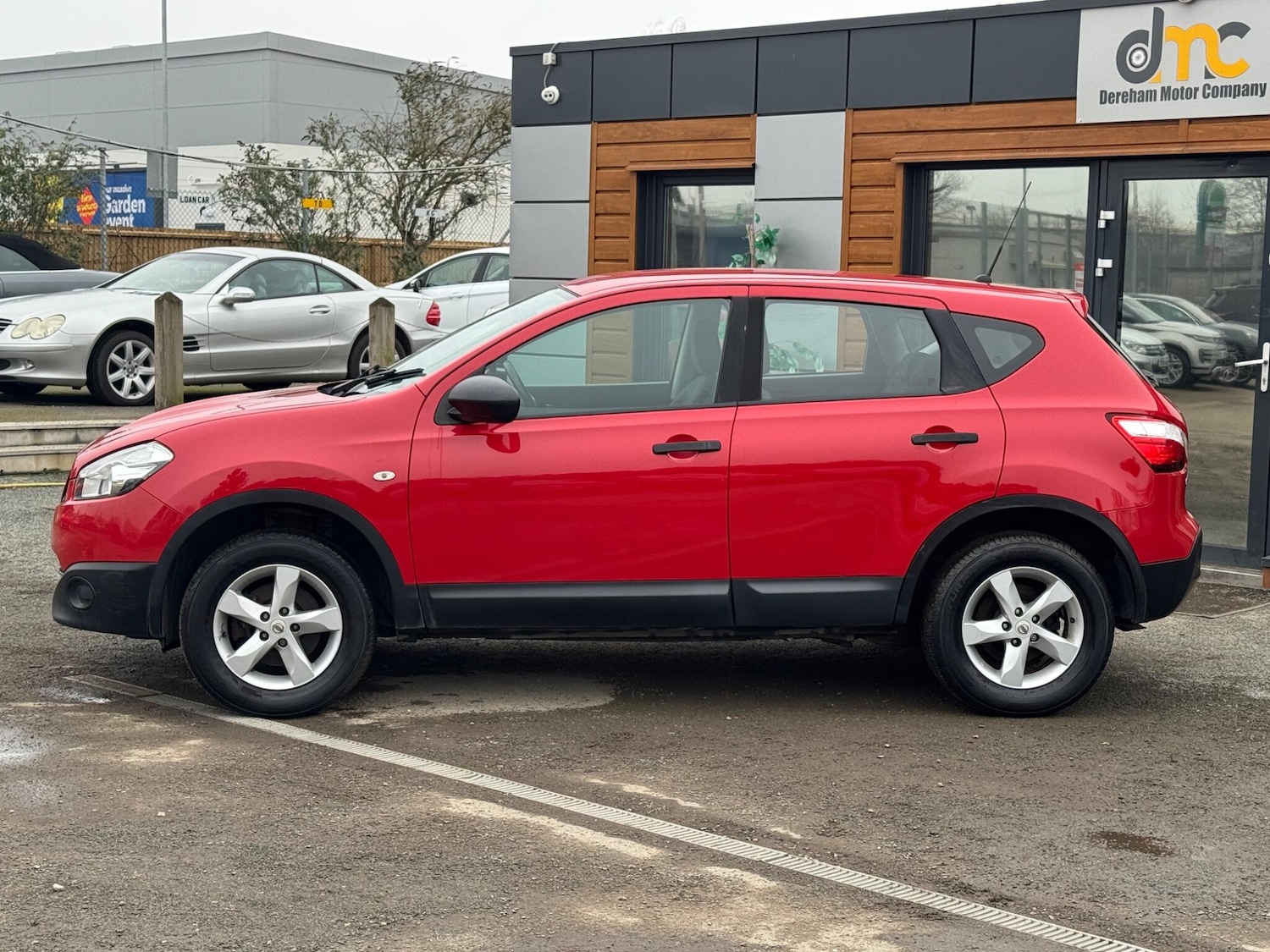 Used Nissan Qashqai 2011 for sale - 77934179: Photo 2