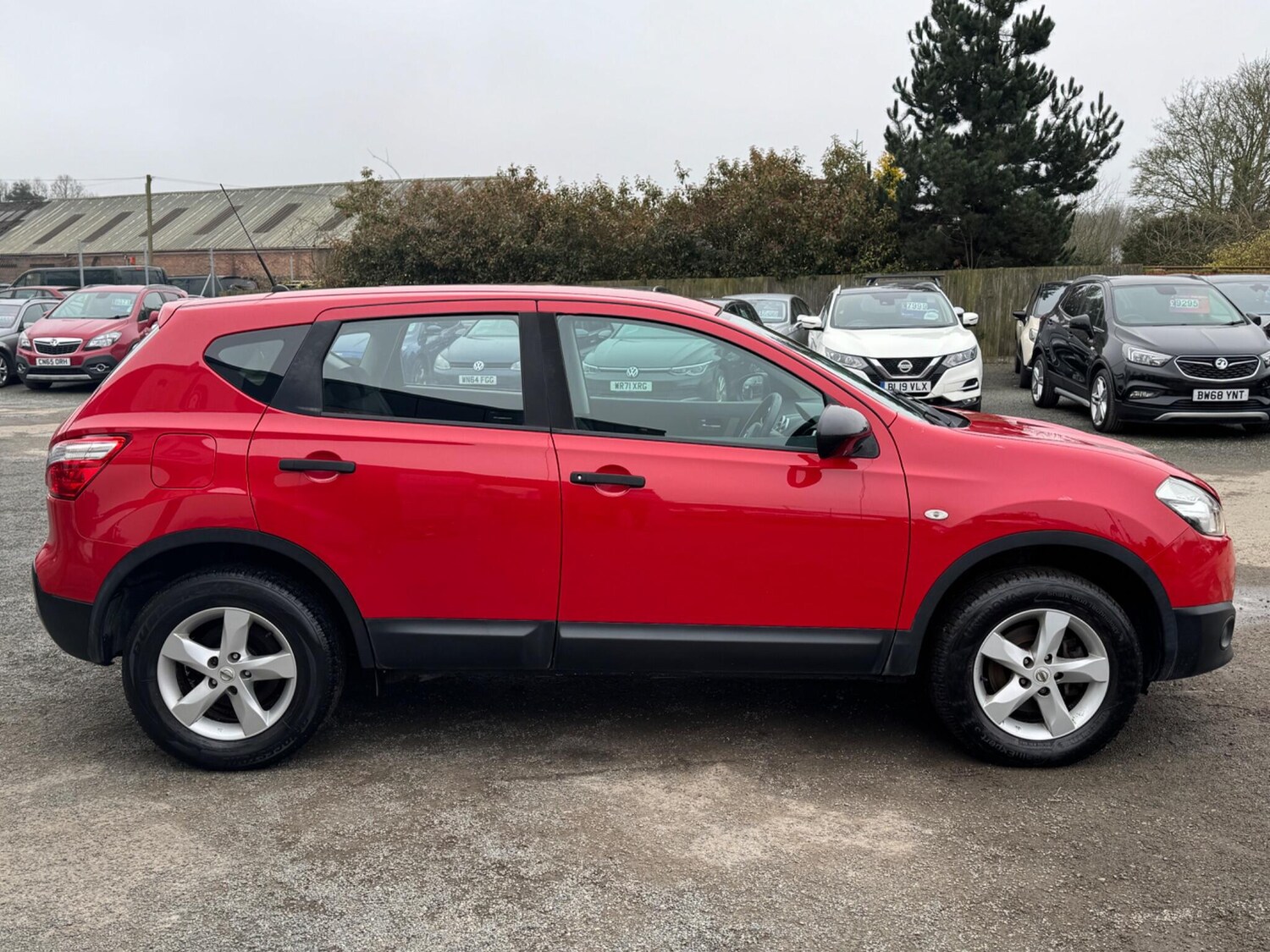 Used Nissan Qashqai 2011 for sale - 77934179: Photo 6