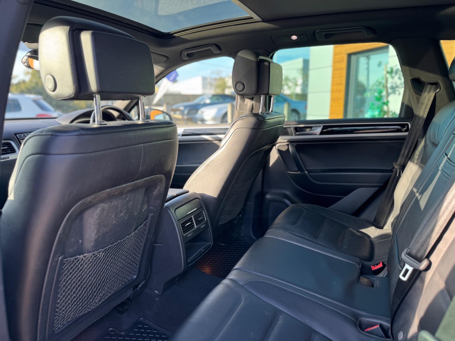 Used Volkswagen Touareg 2018 for sale - 77934182: Photo 12