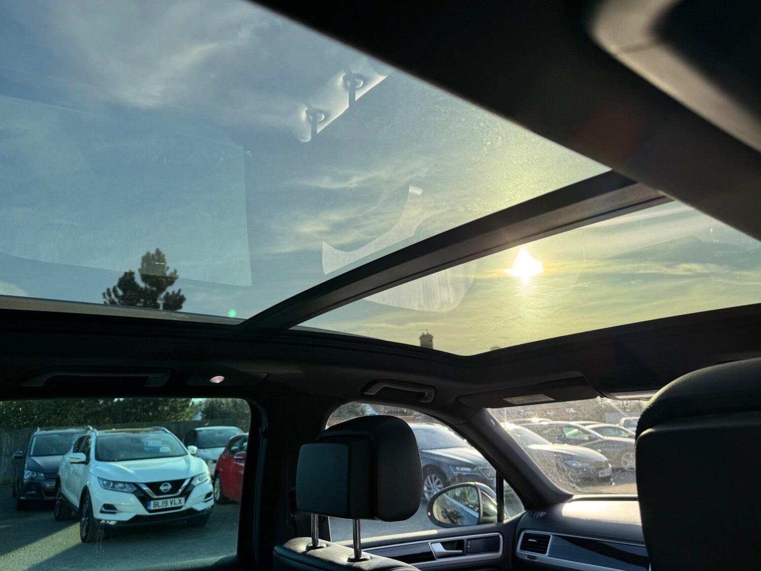 Used Volkswagen Touareg 2018 for sale - 77934182: Photo 20