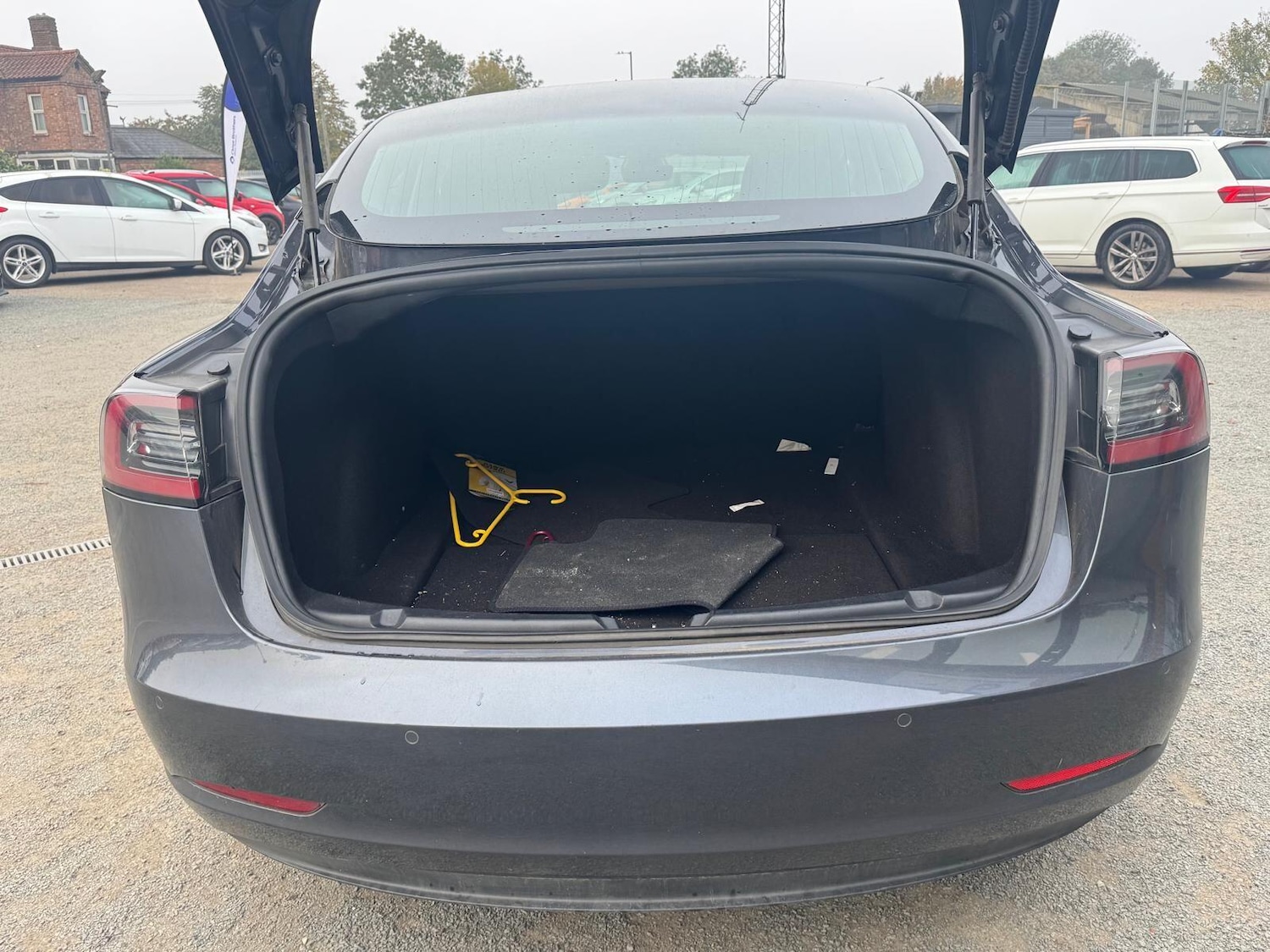 Used Tesla Model 3 2019 for sale - 76152746: Photo 23