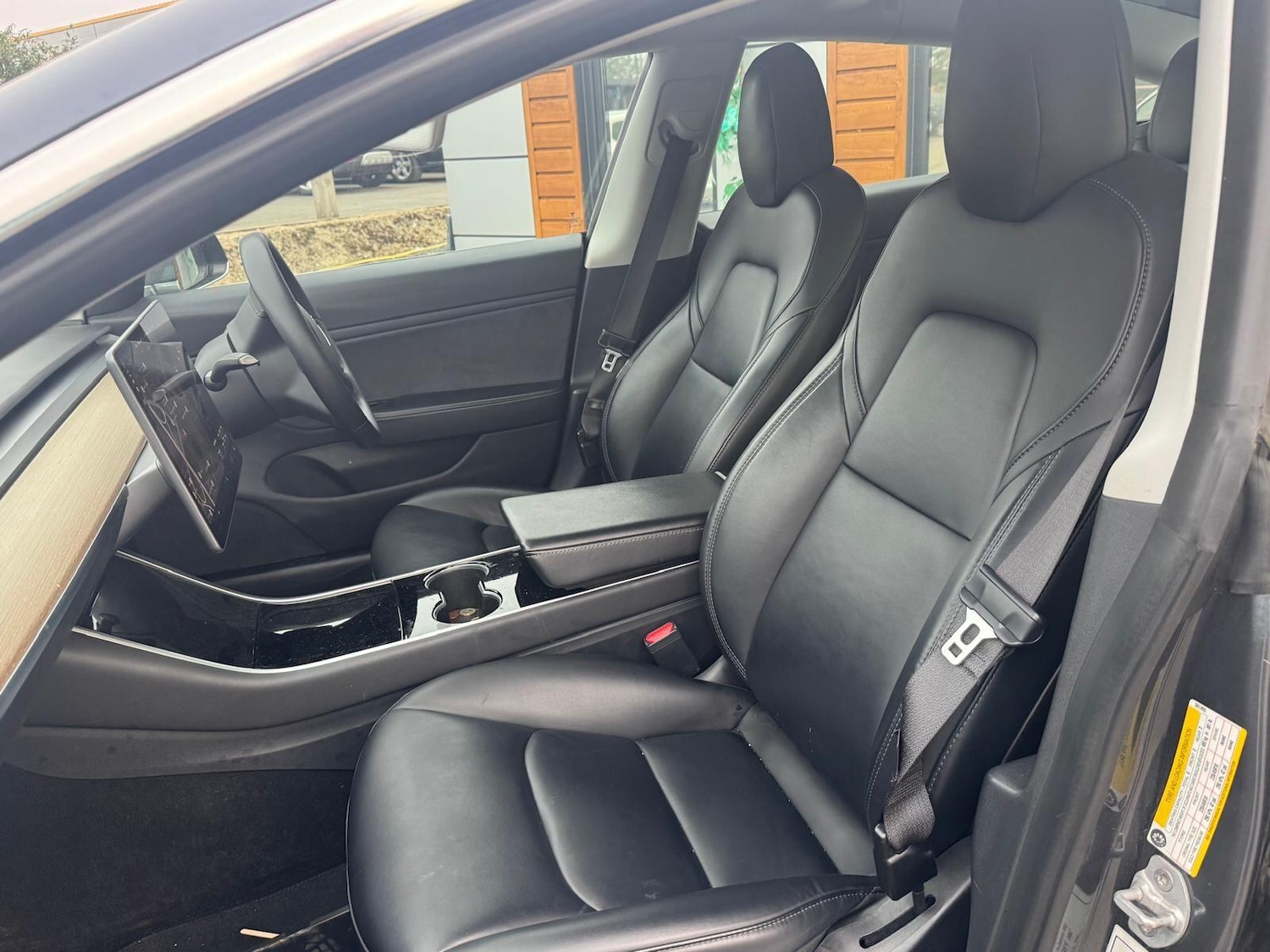 Used Tesla Model 3 2019 for sale - 76152746: Photo 25