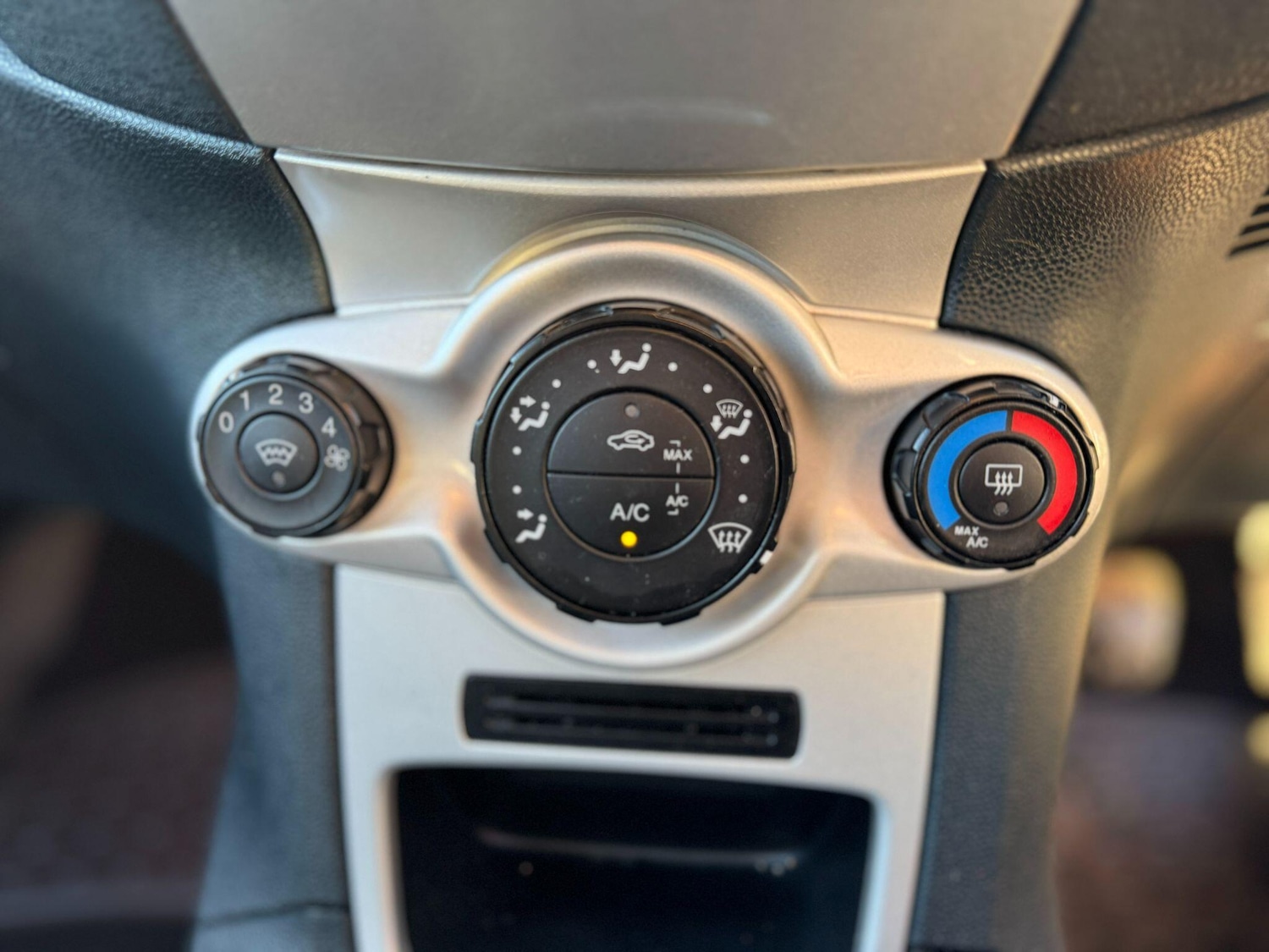 Used Ford Fiesta for sale - 76727686: Photo 25