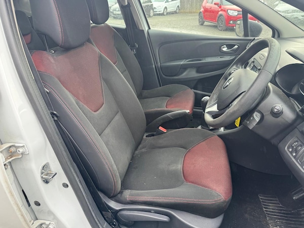 Used Renault Clio 2016 for sale - 76109527: Photo 10