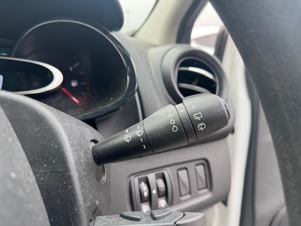 Used Renault Clio 2016 for sale - 76109527: Photo 13