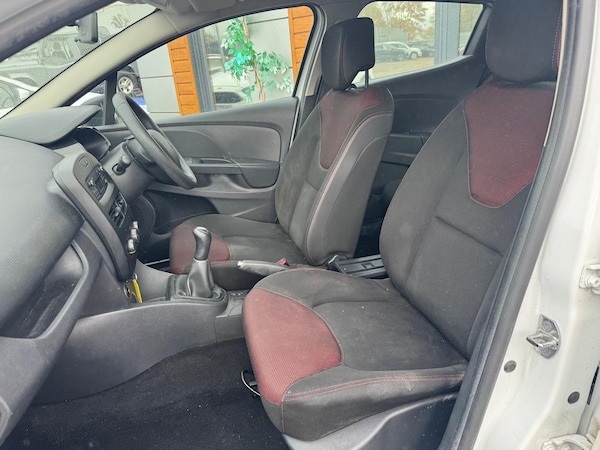 Used Renault Clio 2016 for sale - 76109527: Photo 28