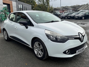 Used Renault Clio 2016 for sale - 76109527: Photo 3
