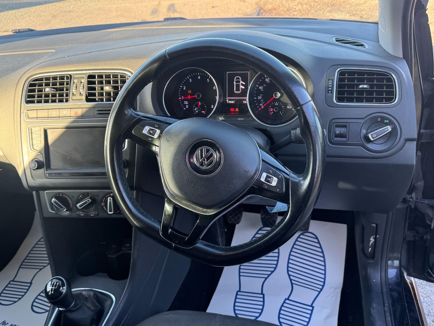 Used Volkswagen Polo 2016 for sale - 76199977: Photo 10