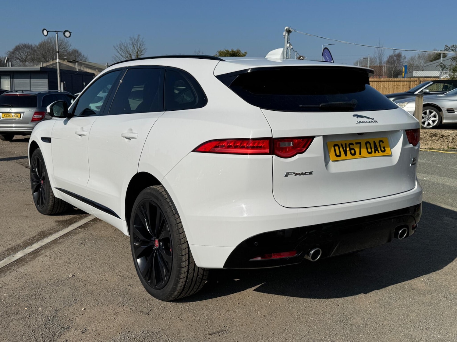 Used Jaguar F-Pace 2017 for sale - 77934201: Photo 3