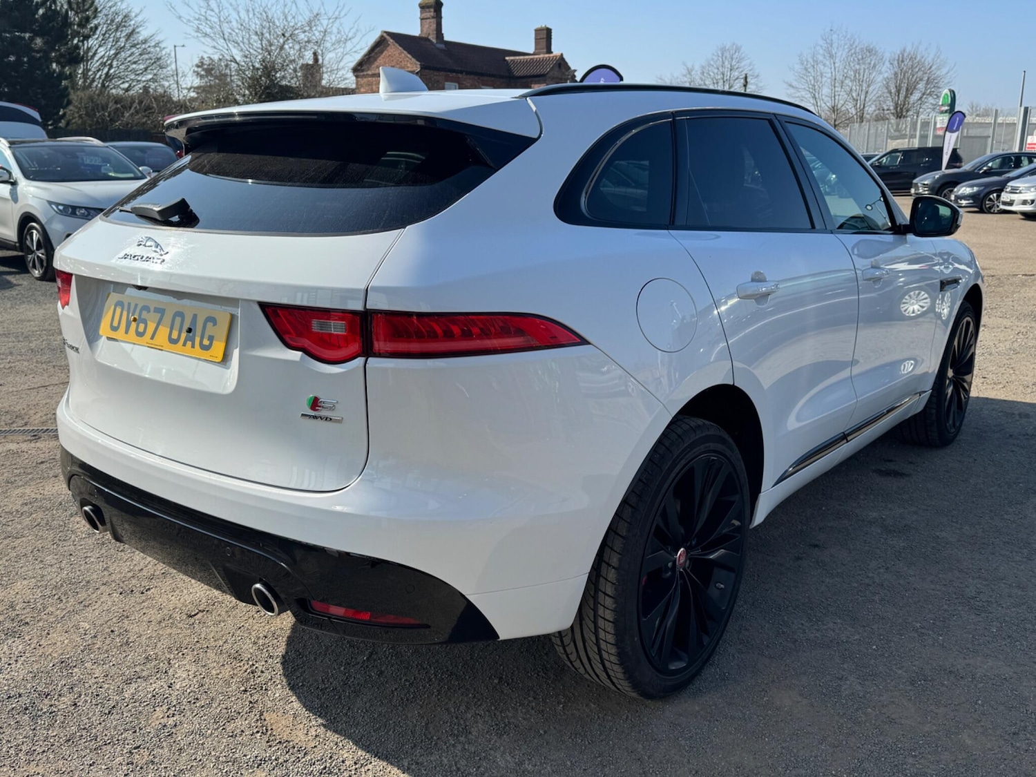 Used Jaguar F-Pace 2017 for sale - 77934201: Photo 7