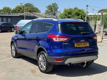 Used Ford Kuga 2015 for sale - 78810342: Photo