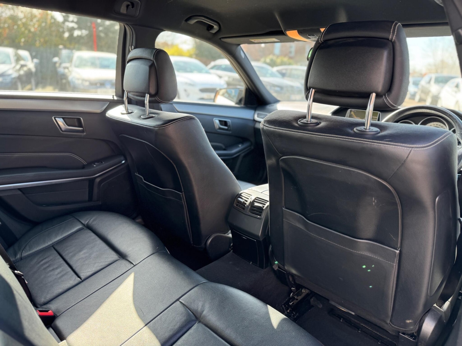 Used Mercedes-Benz E Class 2015 for sale - 77934211: Photo 15