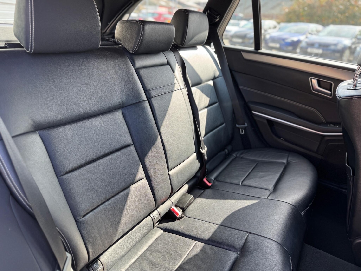 Used Mercedes-Benz E Class 2015 for sale - 77934211: Photo 16