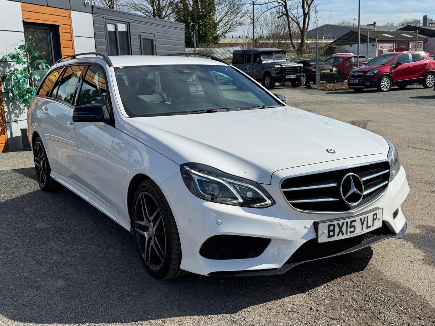 Used Mercedes-Benz E Class 2015 for sale - 77934211: Photo 7