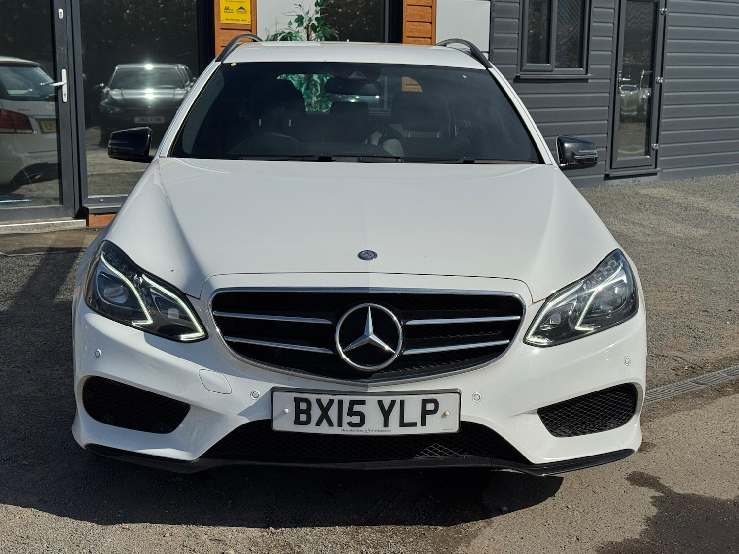 Used Mercedes-Benz E Class 2015 for sale - 77934211: Photo 8