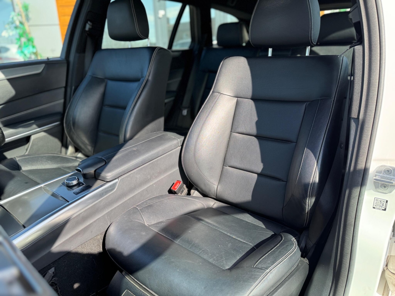 Used Mercedes-Benz E Class 2015 for sale - 77934211: Photo 9