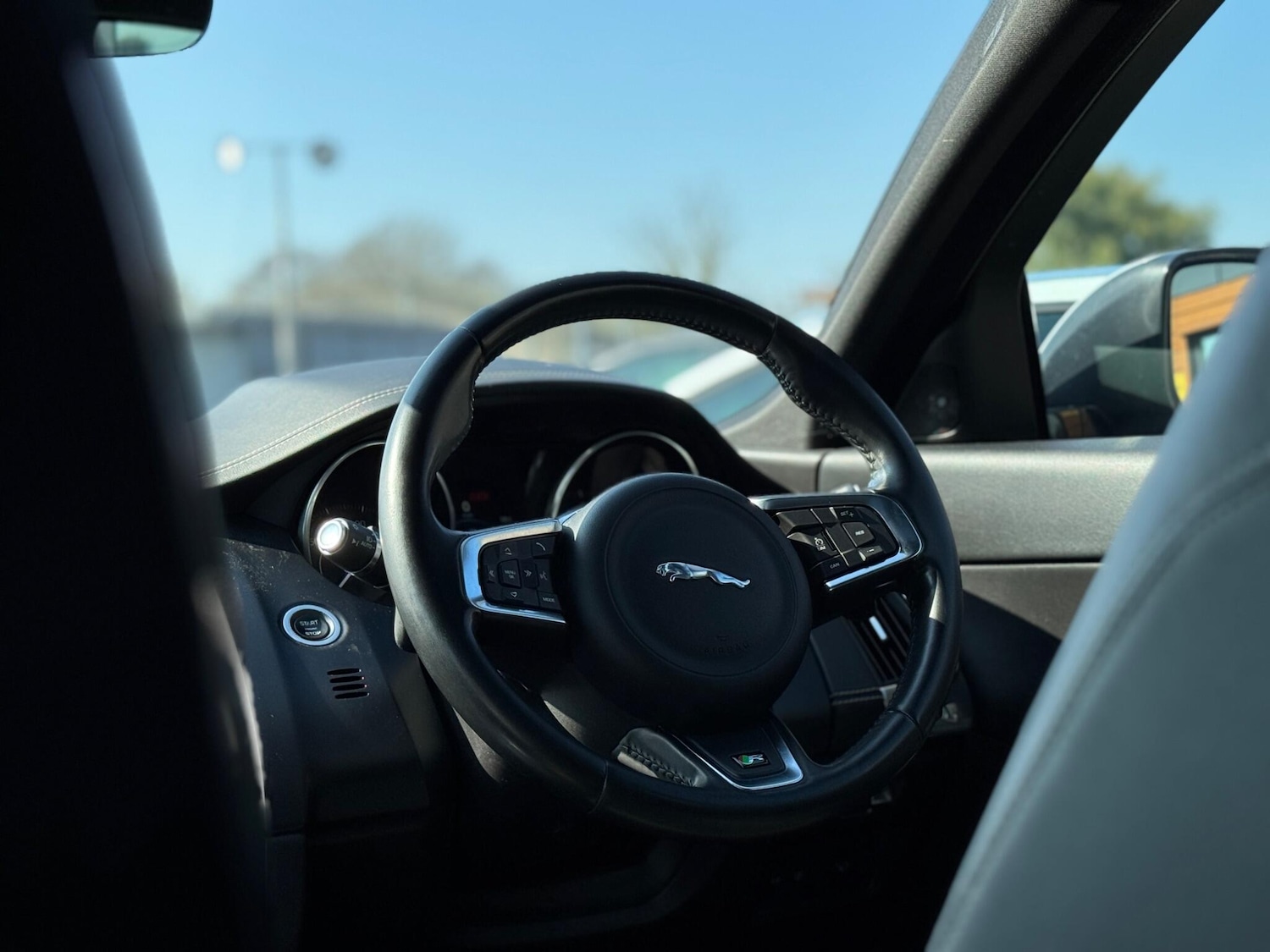 Used Jaguar E-Pace for sale - 77956992: Photo 42