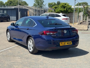 Used Vauxhall Insignia 2017 for sale - 78608992: Photo