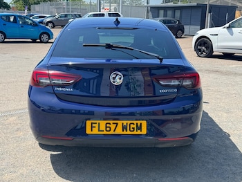 Used Vauxhall Insignia 2017 for sale - 78608992: Photo