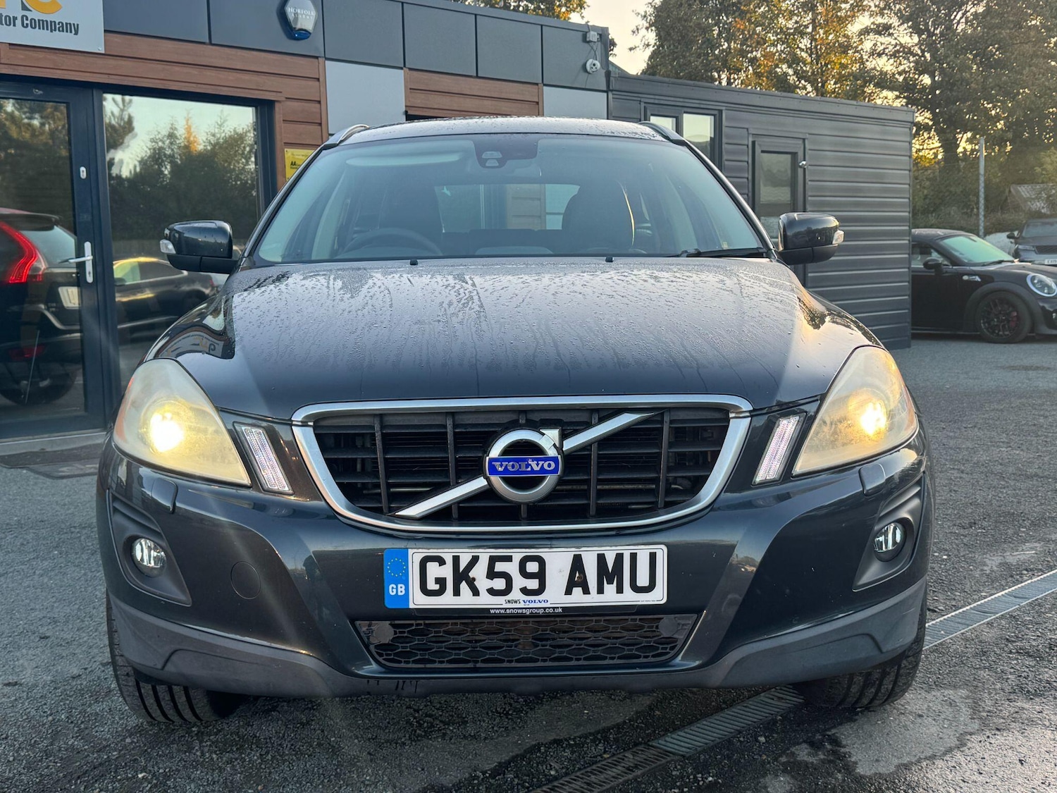 Used Volvo XC60 2010 for sale - 76370264: Photo 2