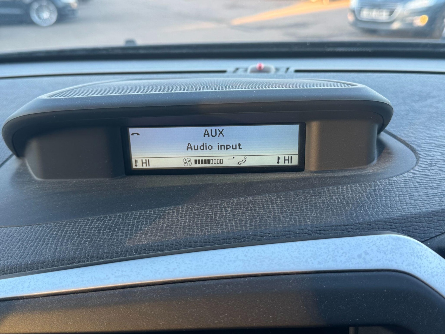 Used Volvo XC60 2010 for sale - 76370264: Photo 24