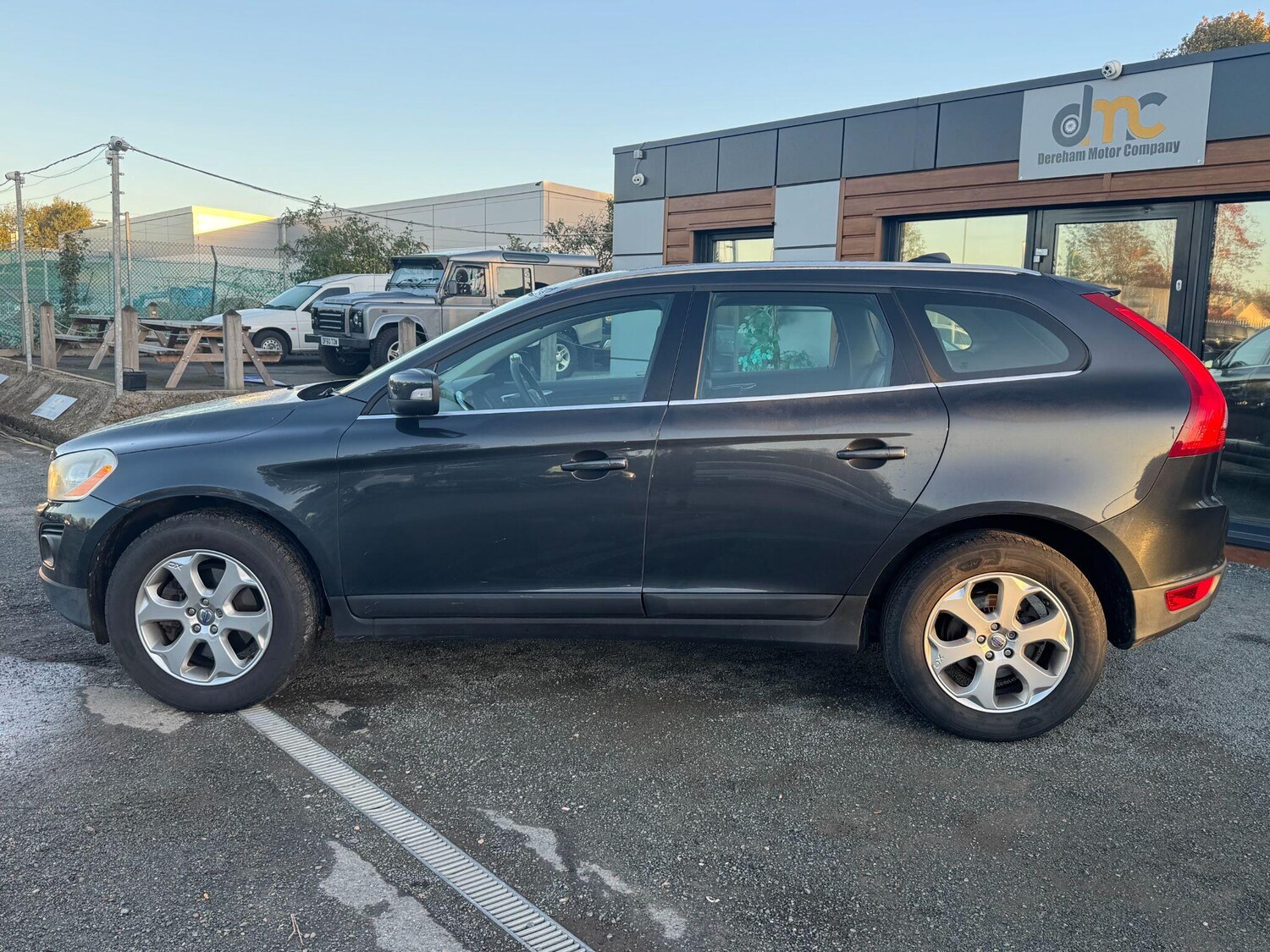 Used Volvo XC60 2010 for sale - 76370264: Photo 8