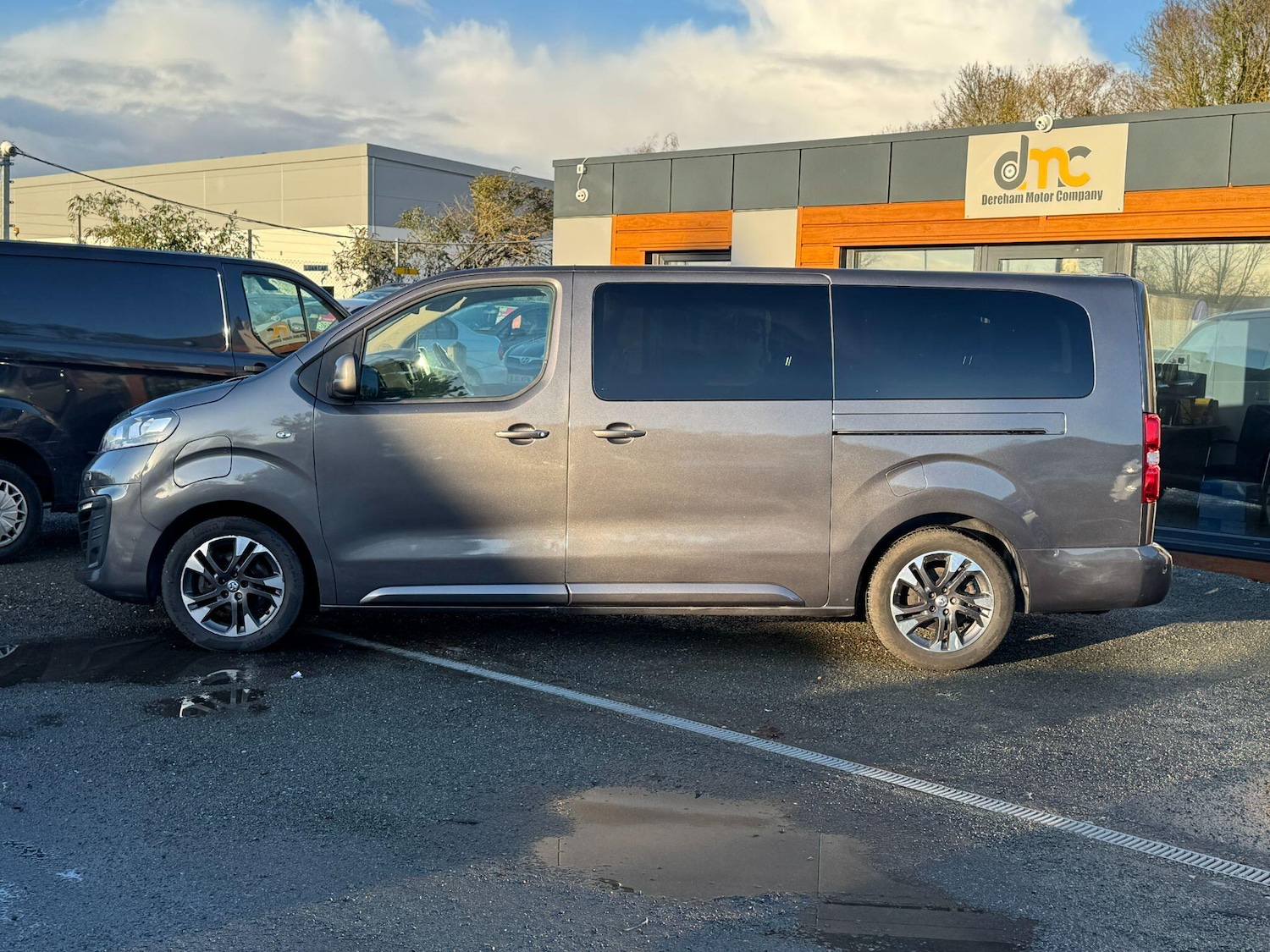 Used Vauxhall Vivaro Life 2022 for sale - 76658726: Photo 2