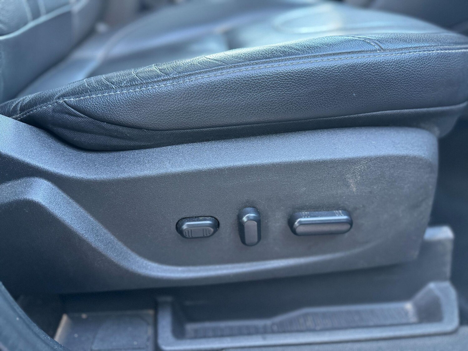 Used Ford Kuga 2016 for sale - 77934190: Photo 19