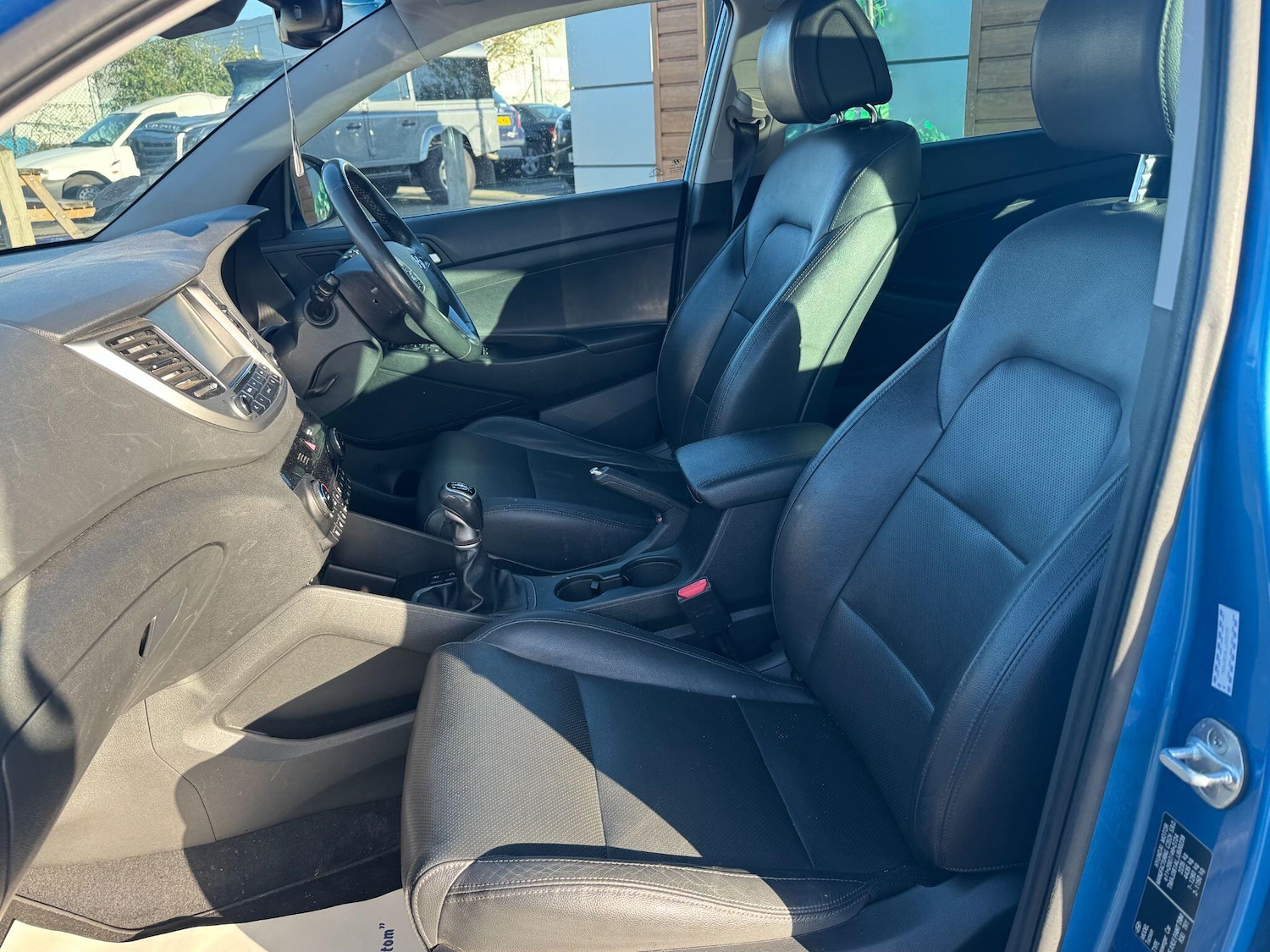 Used Hyundai TUCSON 2017 for sale - 76360169: Photo 10