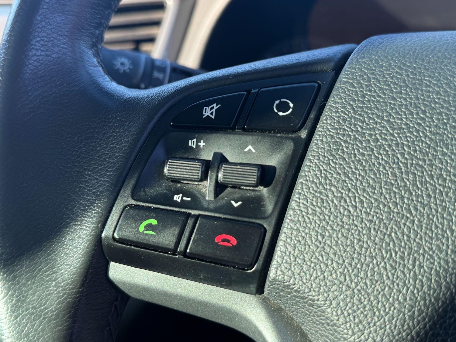 Used Hyundai TUCSON 2017 for sale - 76360169: Photo 30