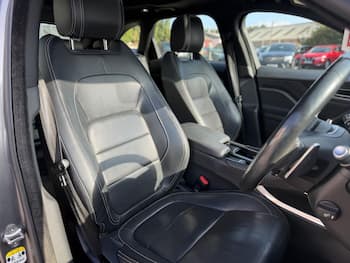 Used Jaguar F-Pace 2017 for sale - 79669898: Photo