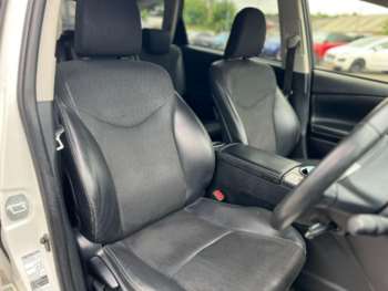 Used Toyota Prius+ 2019 for sale - 74777558: Photo