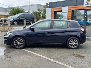 Used Peugeot 308 2015 for sale - 78809472: Photo