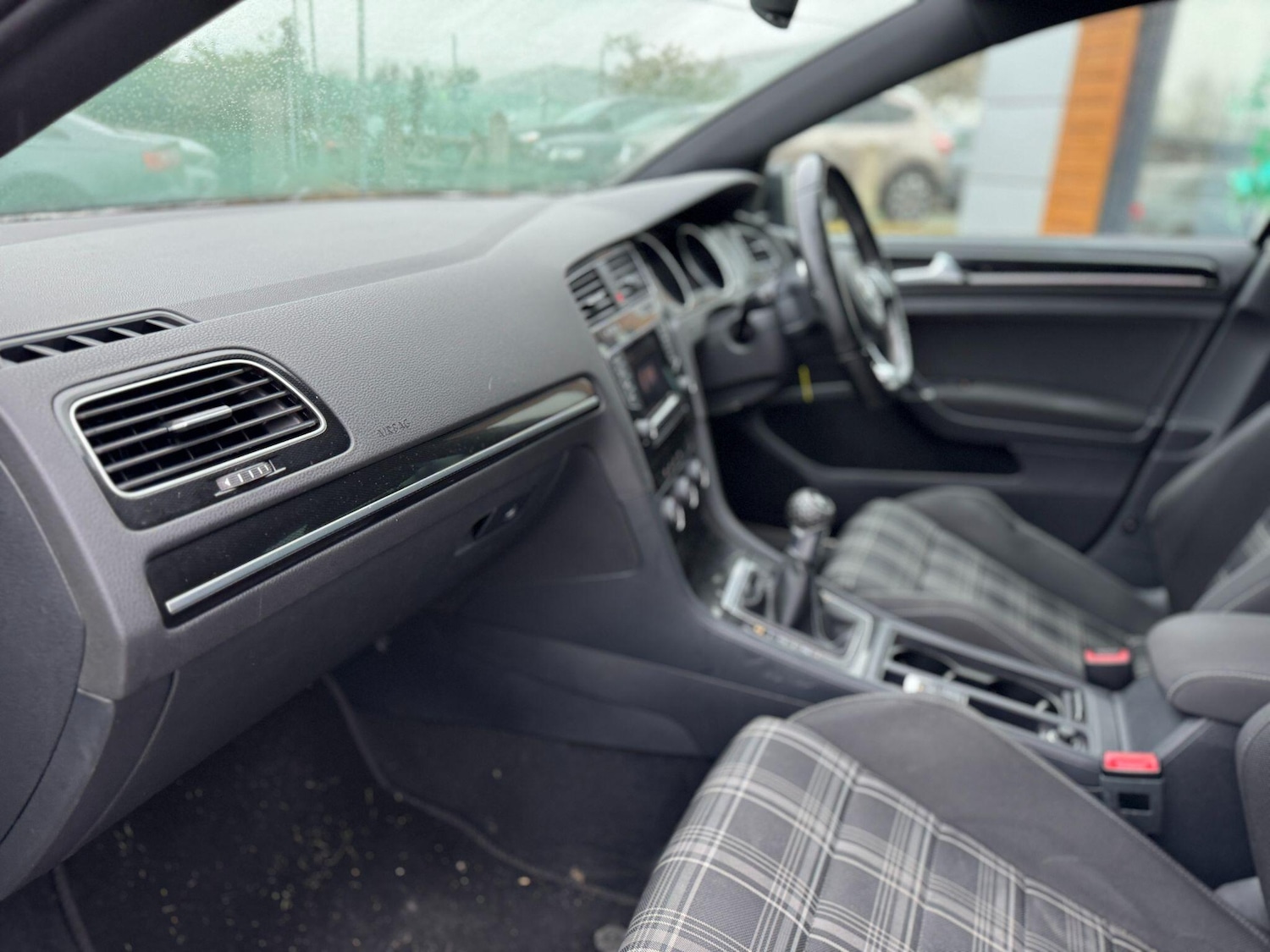 Used Volkswagen Golf 2015 for sale - 76824733: Photo 12