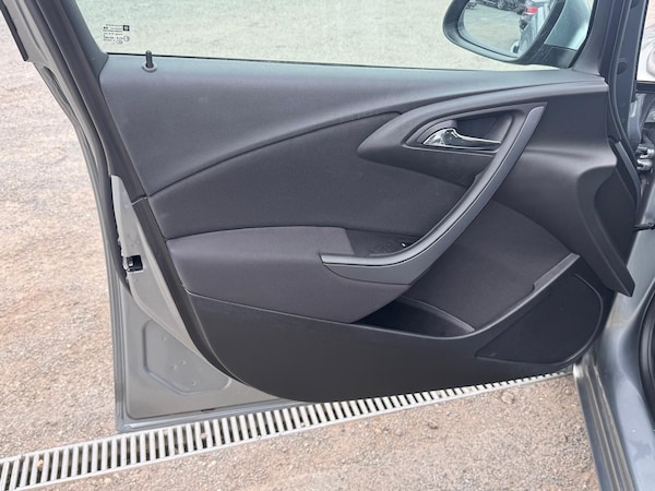 Used Vauxhall Astra 2014 for sale - 76314900: Photo 20