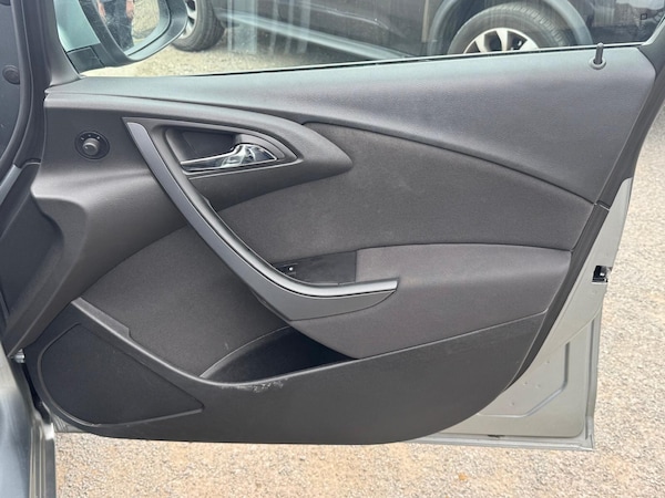 Used Vauxhall Astra 2014 for sale - 76314900: Photo 23