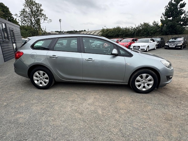 Used Vauxhall Astra 2014 for sale - 76314900: Photo 5