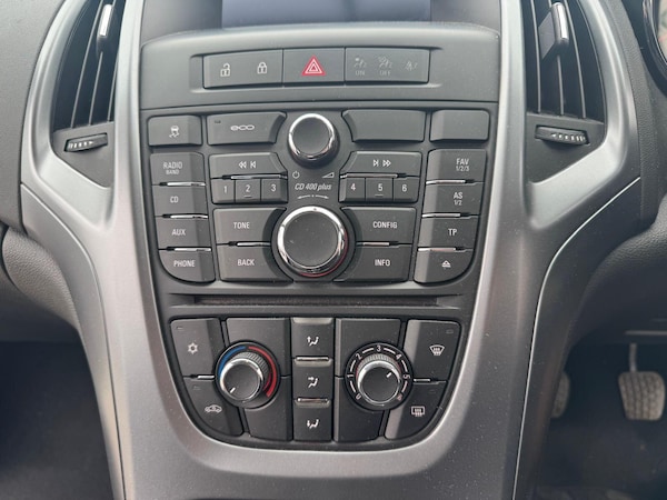 Used Vauxhall Astra 2014 for sale - 76314900: Photo 7