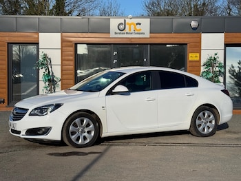Vauxhall Insignia feature image