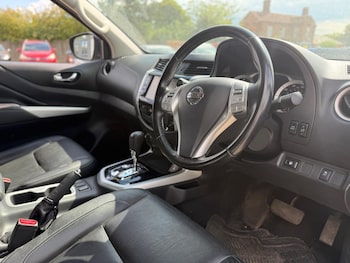 Used Nissan Navara 2021 for sale - 78998806: Photo