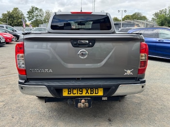 Used Nissan Navara 2019 for sale - 79256077: Photo