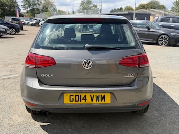 Used Volkswagen Golf 2014 for sale - 79396132: Photo